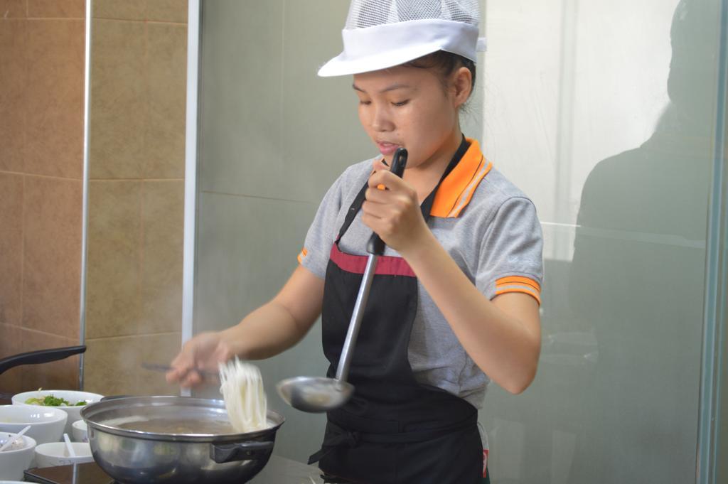 家庭精品酒店 万象 外观 照片